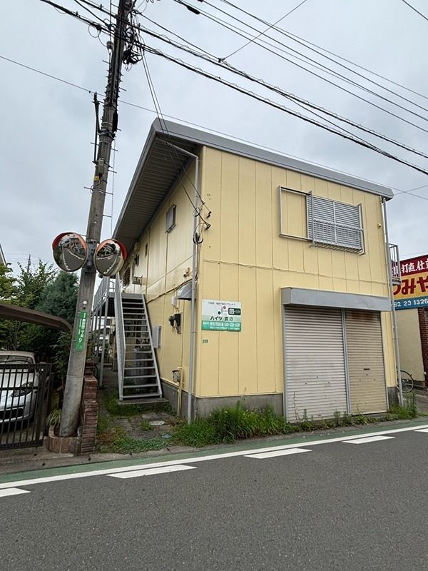 近くのヨークマート 厚木妻田店まで394m(徒歩5分)