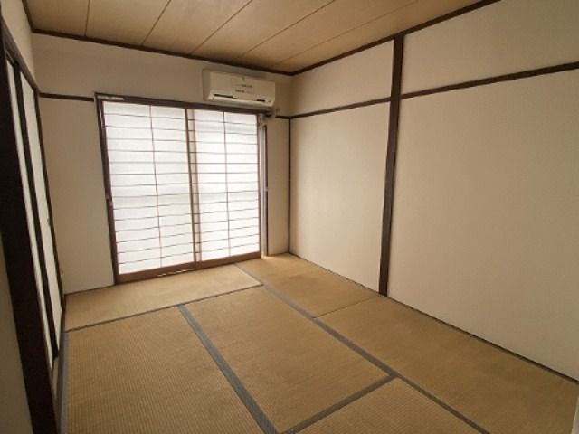 ベッドルーム