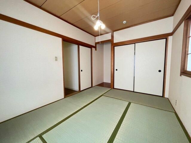 ベッドルーム