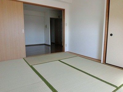 ベッドルーム