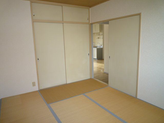ベッドルーム
