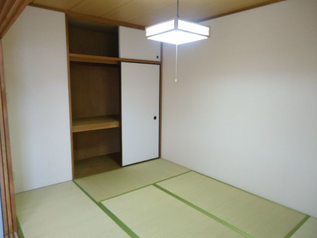 ベッドルーム