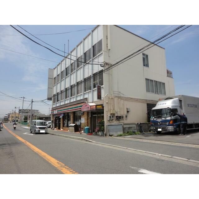 近くのセブンイレブン鵠沼神明店まで275m(徒歩4分)