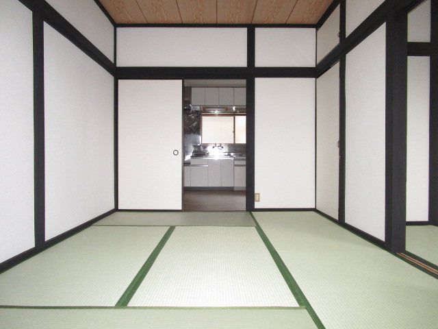 ベッドルーム
