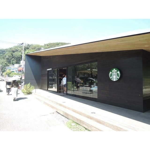 近くのスターバックスコーヒー鎌倉御成町店まで1,100m(徒歩14分)