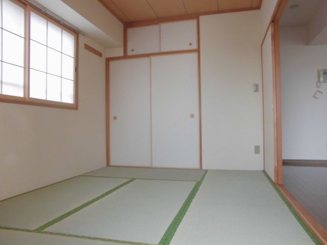 ベッドルーム