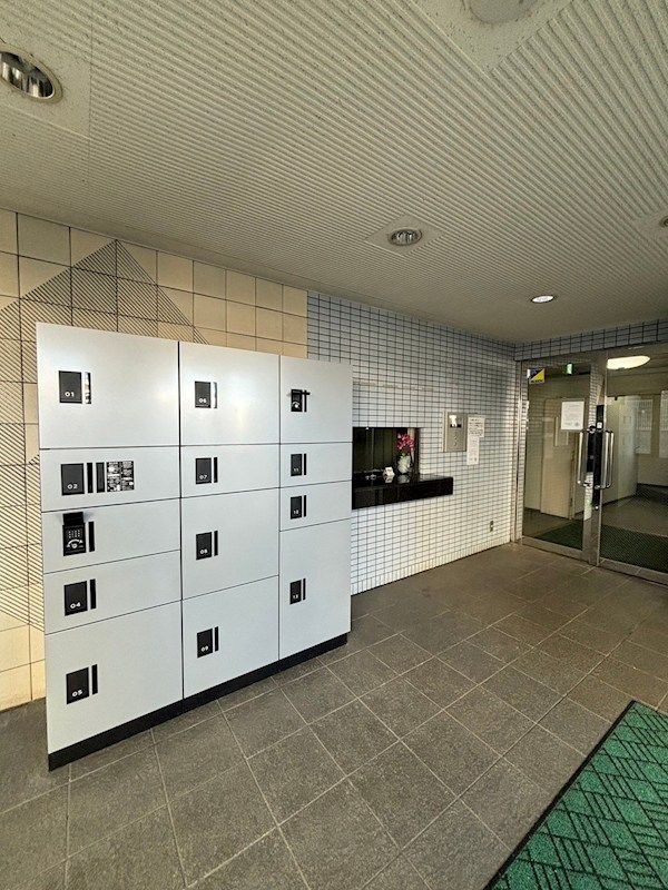 近くのセブンイレブン 厚木市立病院前店まで102m（徒歩2分）