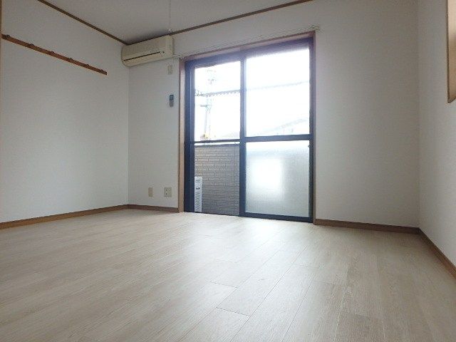 ベッドルーム