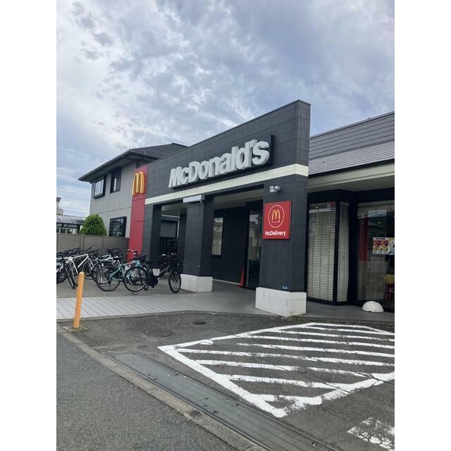 近くのマクドナルド1号線辻堂店まで771m（徒歩10分）