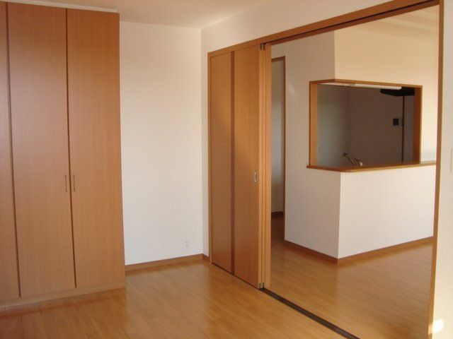 ベッドルーム