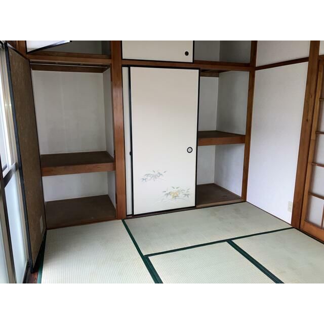 ベッドルーム
