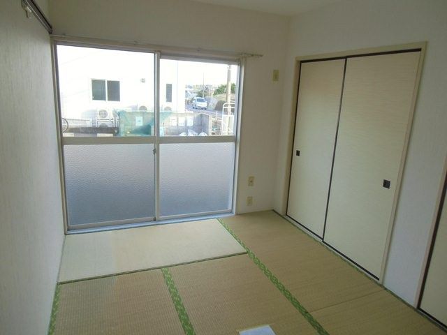 近くのサークルK 伊勢原桜台店まで326m(徒歩5分)
