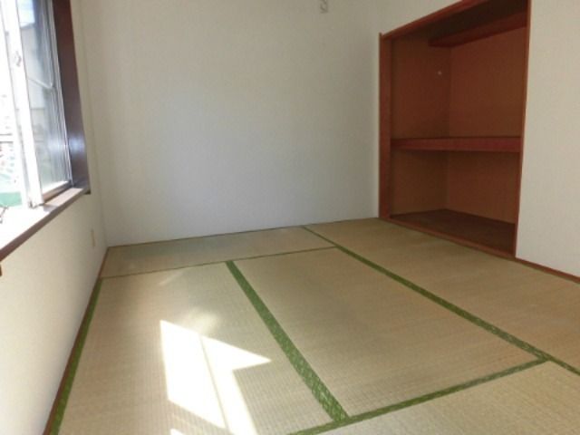 ベッドルーム