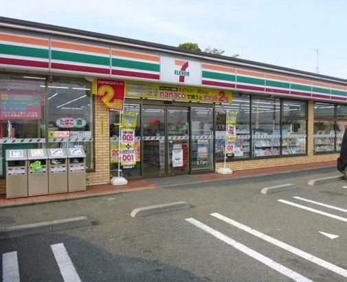 近くのセブンイレブン寒川小谷1丁目店まで414m(徒歩6分)