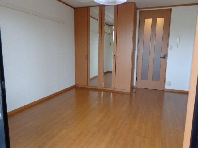ベッドルーム