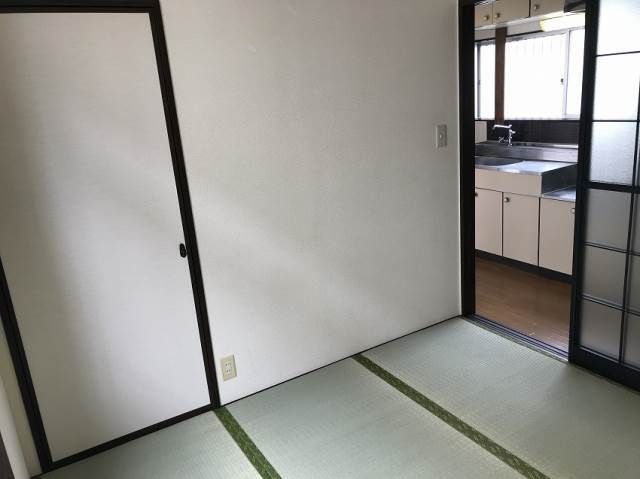 ベッドルーム