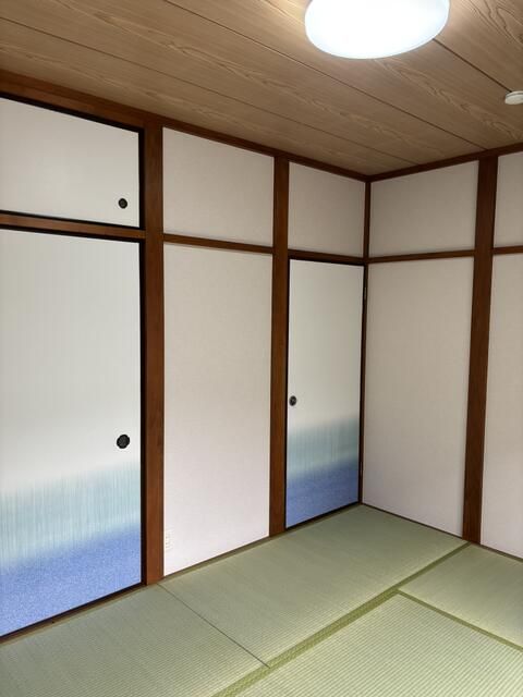 ベッドルーム