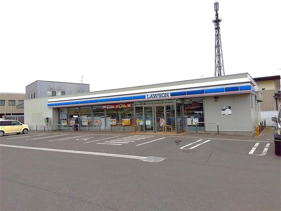 近くのローソン 青森古館一丁目店まで648m(徒歩9分)