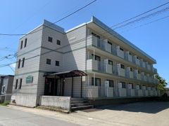 シャローム・クンの外観画像