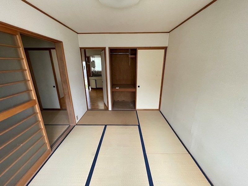 ベッドルーム