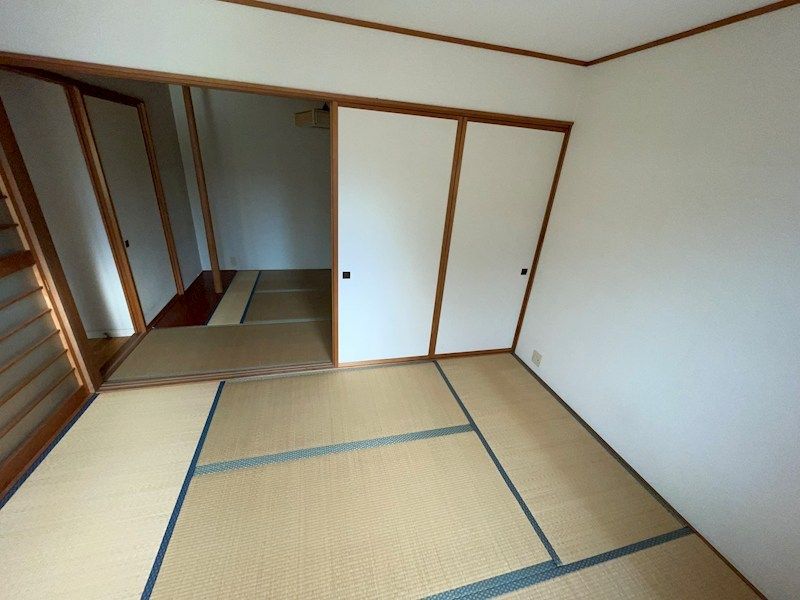 ベッドルーム