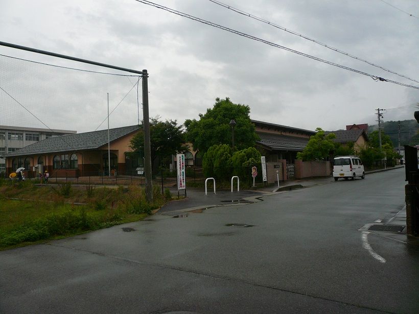近くの豊岡市立 八条認定こども園まで319m(徒歩4分)
