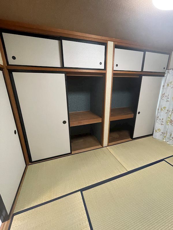 ベッドルーム