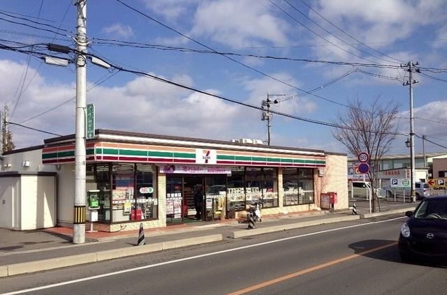 近くのセブンイレブン笹谷店まで500m(徒歩7分)