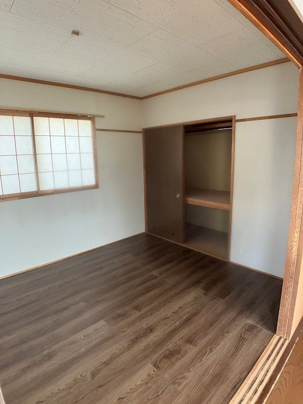 ベッドルーム