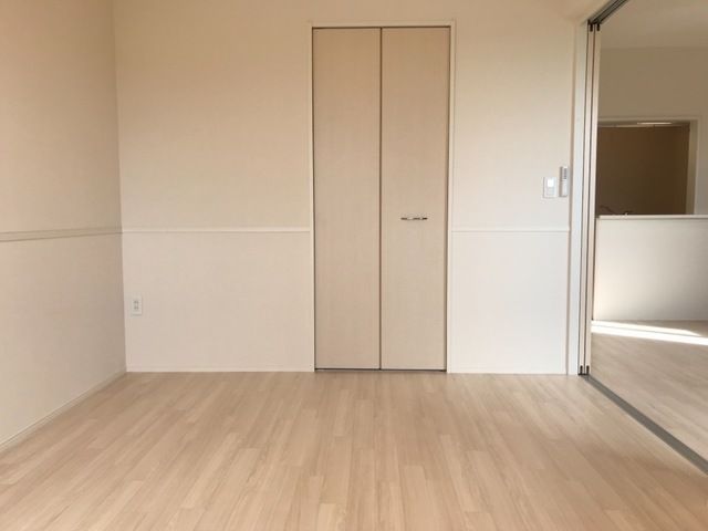 ベッドルーム