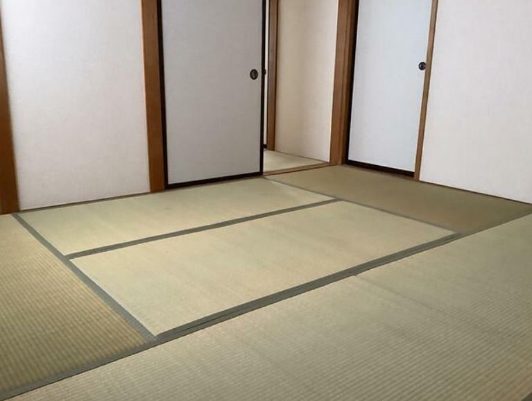 ベッドルーム