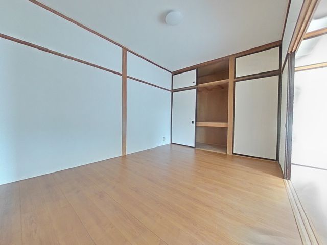 ベッドルーム