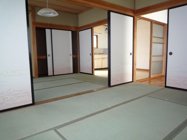 ベッドルーム