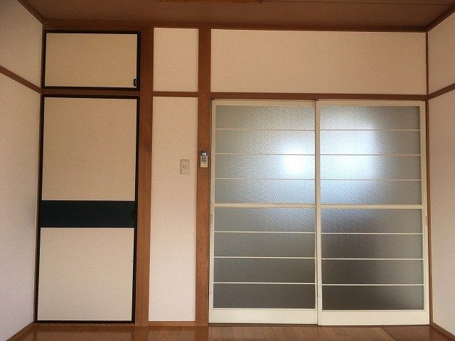 ベッドルーム