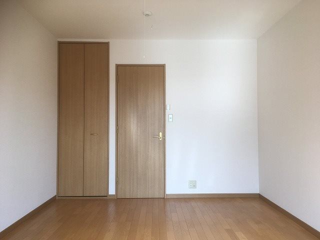 ベッドルーム