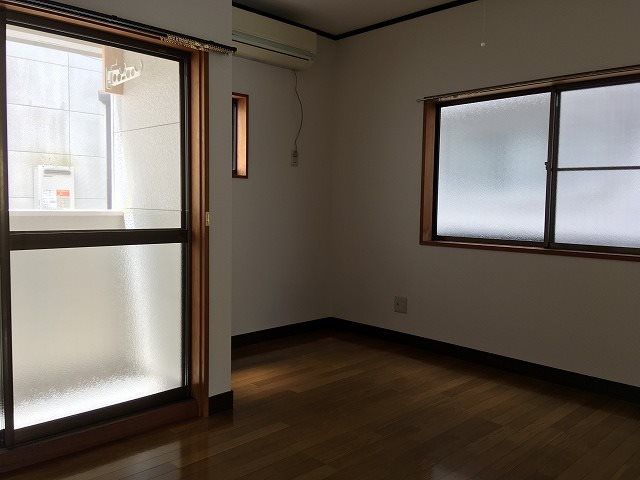 ベッドルーム