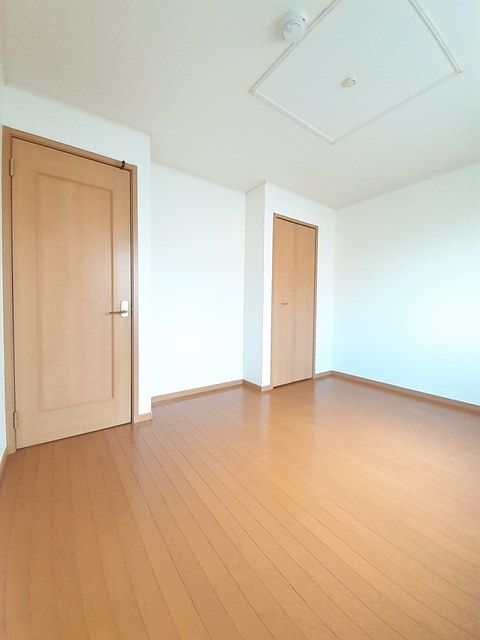 ベッドルーム