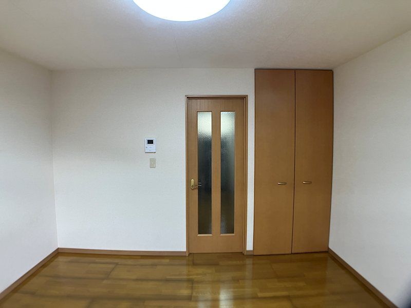 ベッドルーム