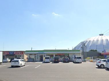近くのファミリーマート JAいずもドーム北店まで963m（徒歩13分）