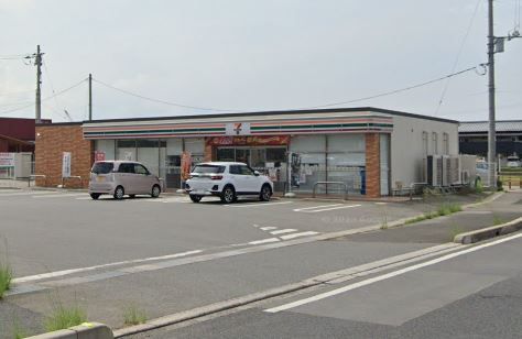 近くのセブンイレブン 出雲長浜店まで155m（徒歩2分）
