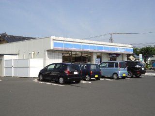 近くのローソン出雲塩冶神前店まで341m（徒歩5分）