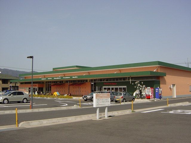 近くのグッディー北部店まで885m（徒歩12分）