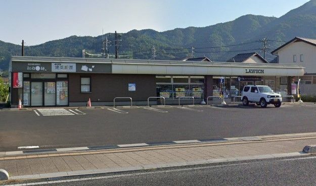近くのローソン 出雲大社町店まで570m（徒歩8分）