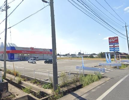 近くのドラッグストアウェルネス 出雲ドーム北店まで471m（徒歩6分）