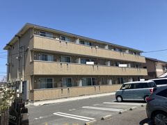 サンガーデニア B棟の外観画像