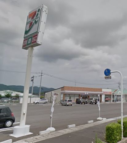 近くのセブンイレブン 出雲平田町薮崎店まで1,005m（徒歩13分）