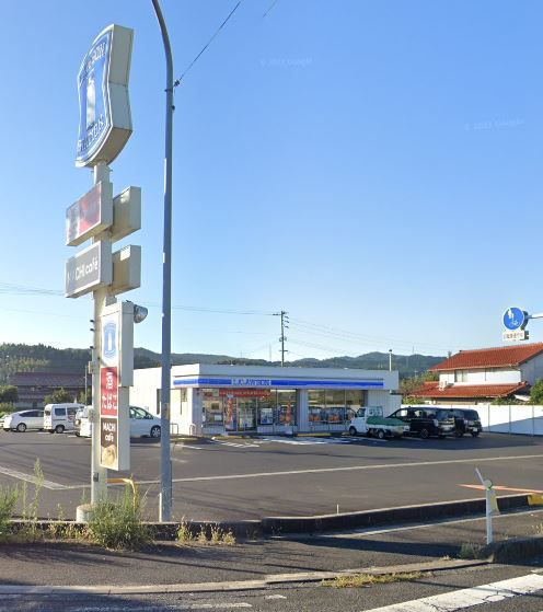 近くのローソン 出雲下古志店まで876m（徒歩11分）