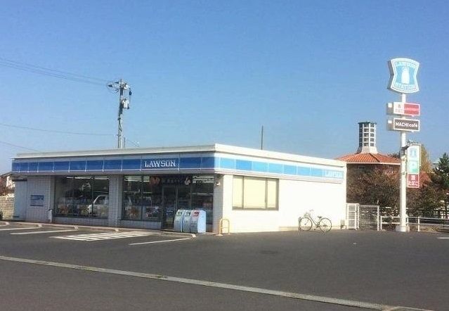 近くのローソン斐川夢咲タウン店まで750m（徒歩10分）