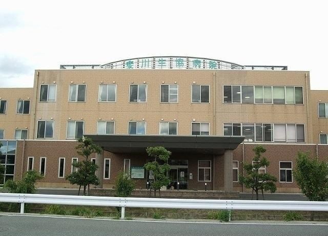 近くの斐川生協病院まで1,600m（徒歩20分）