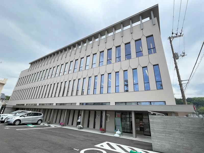 近くの山陰合同銀行浜田支店まで4,446m(徒歩56分)